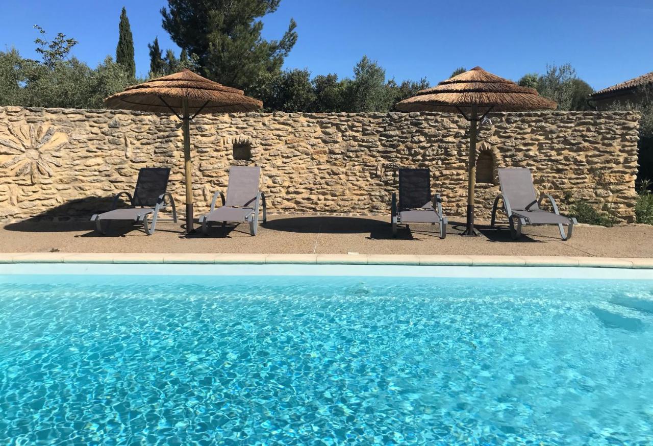 Clos Saint-Michel Resort & Spa Malaucène Esterno foto