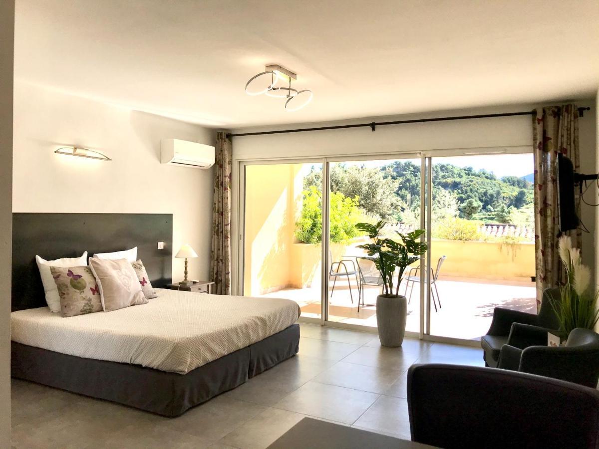 Clos Saint-Michel Resort & Spa Malaucène Esterno foto