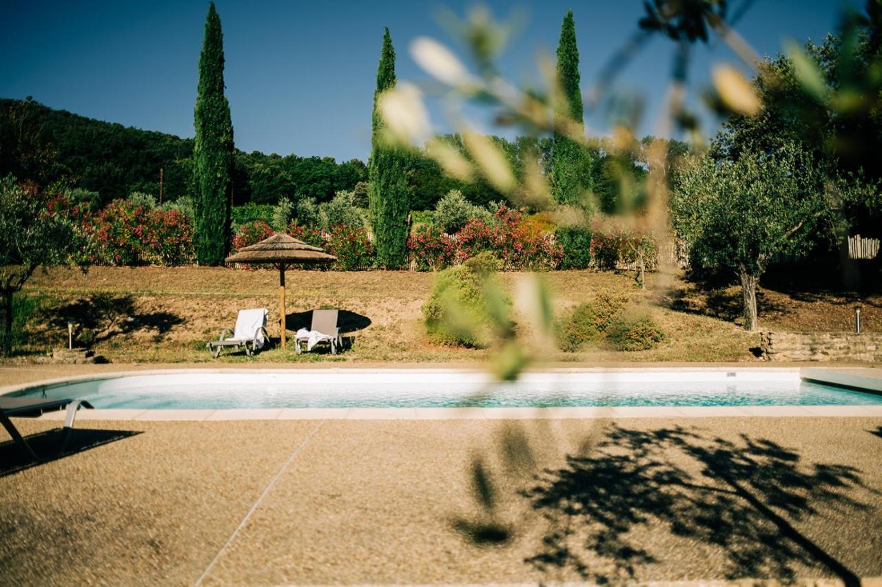 Clos Saint-Michel Resort & Spa Malaucène Esterno foto