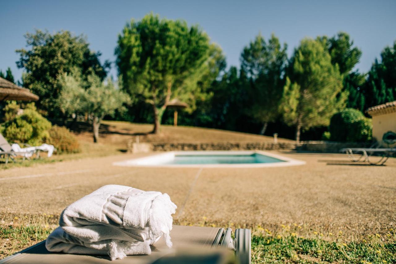 Clos Saint-Michel Resort & Spa Malaucène Esterno foto