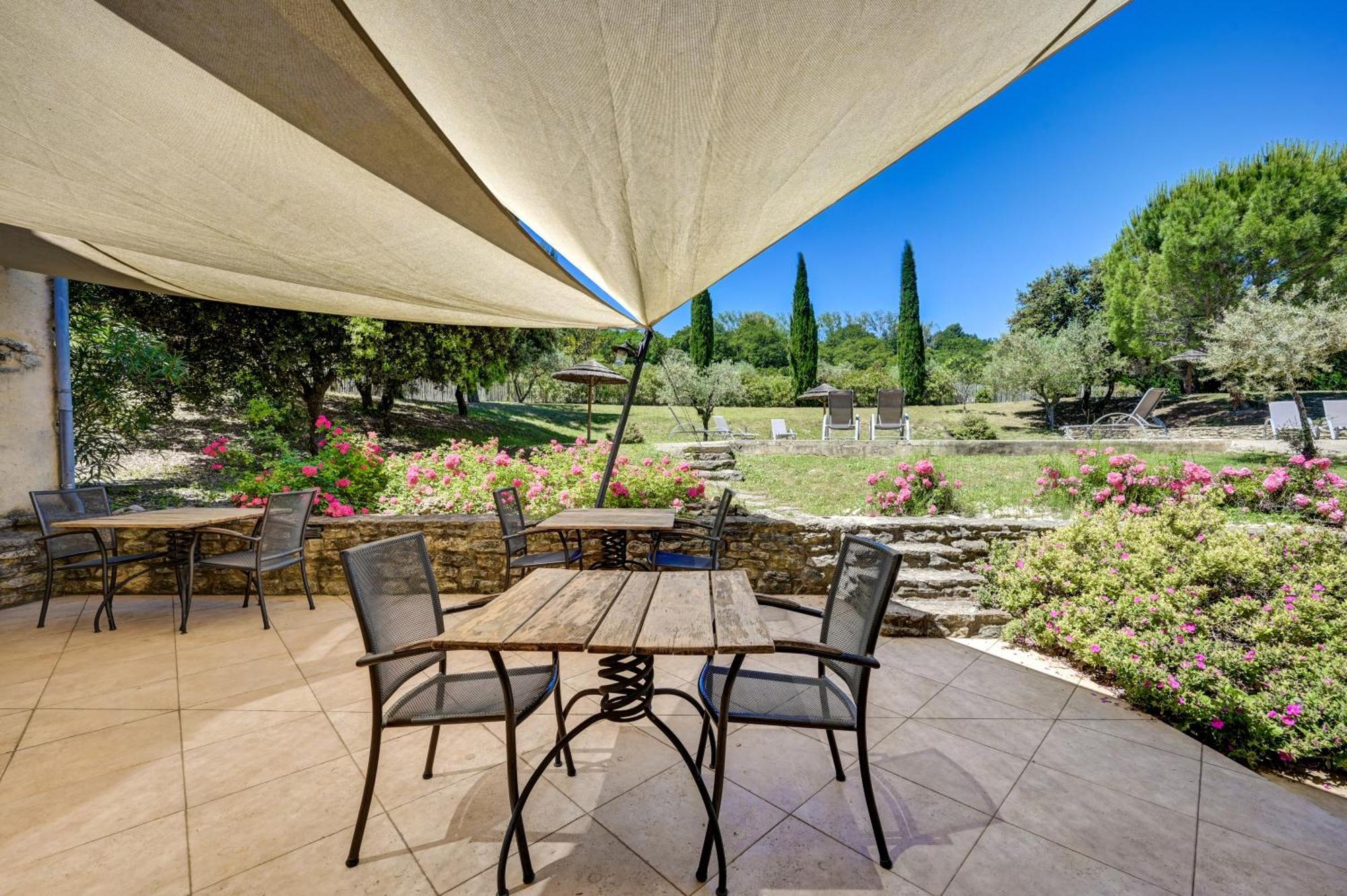 Clos Saint-Michel Resort & Spa Malaucène Esterno foto